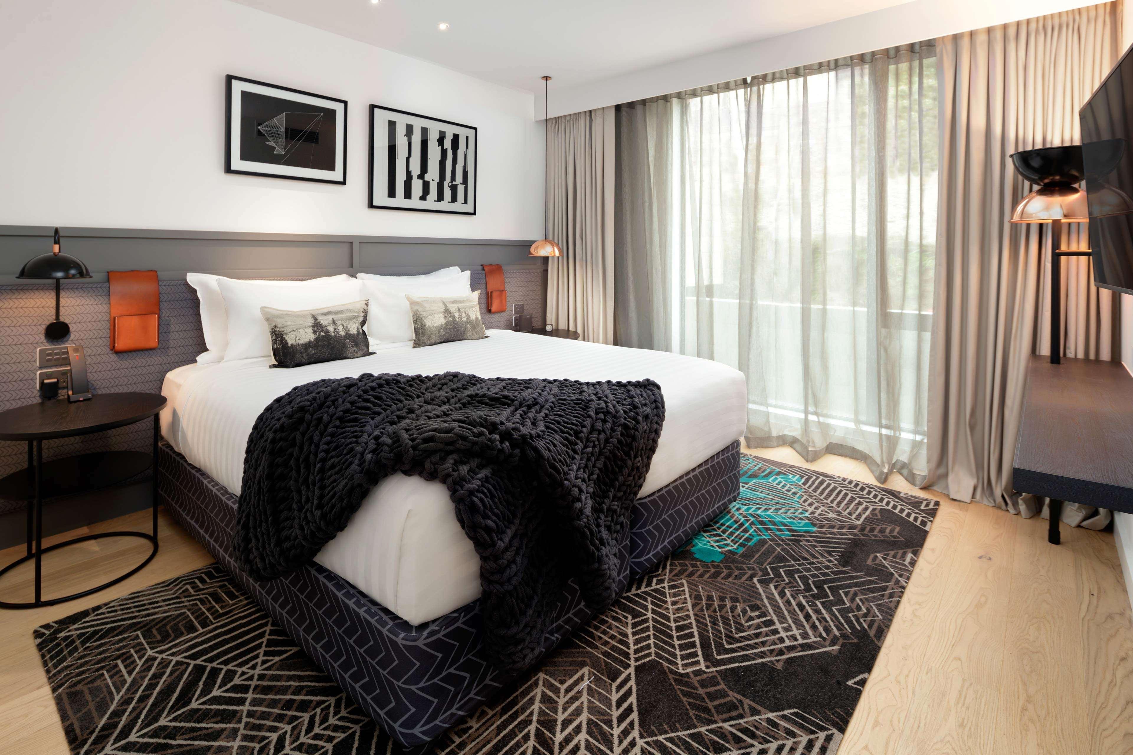 Qt皇后镇酒店 外观 照片 A bedroom at the hotel